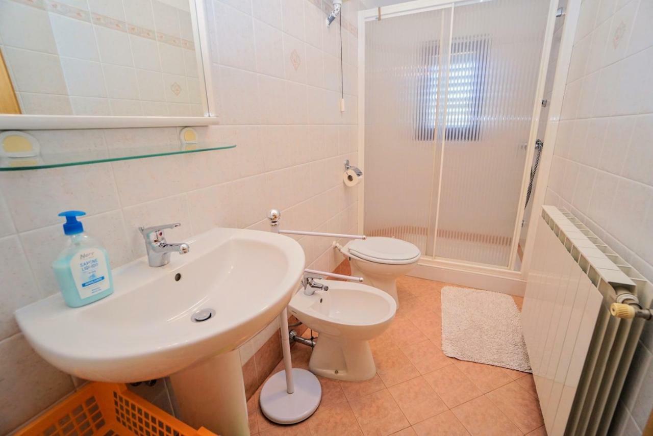 Apartment Daniela Савудрія Екстер'єр фото