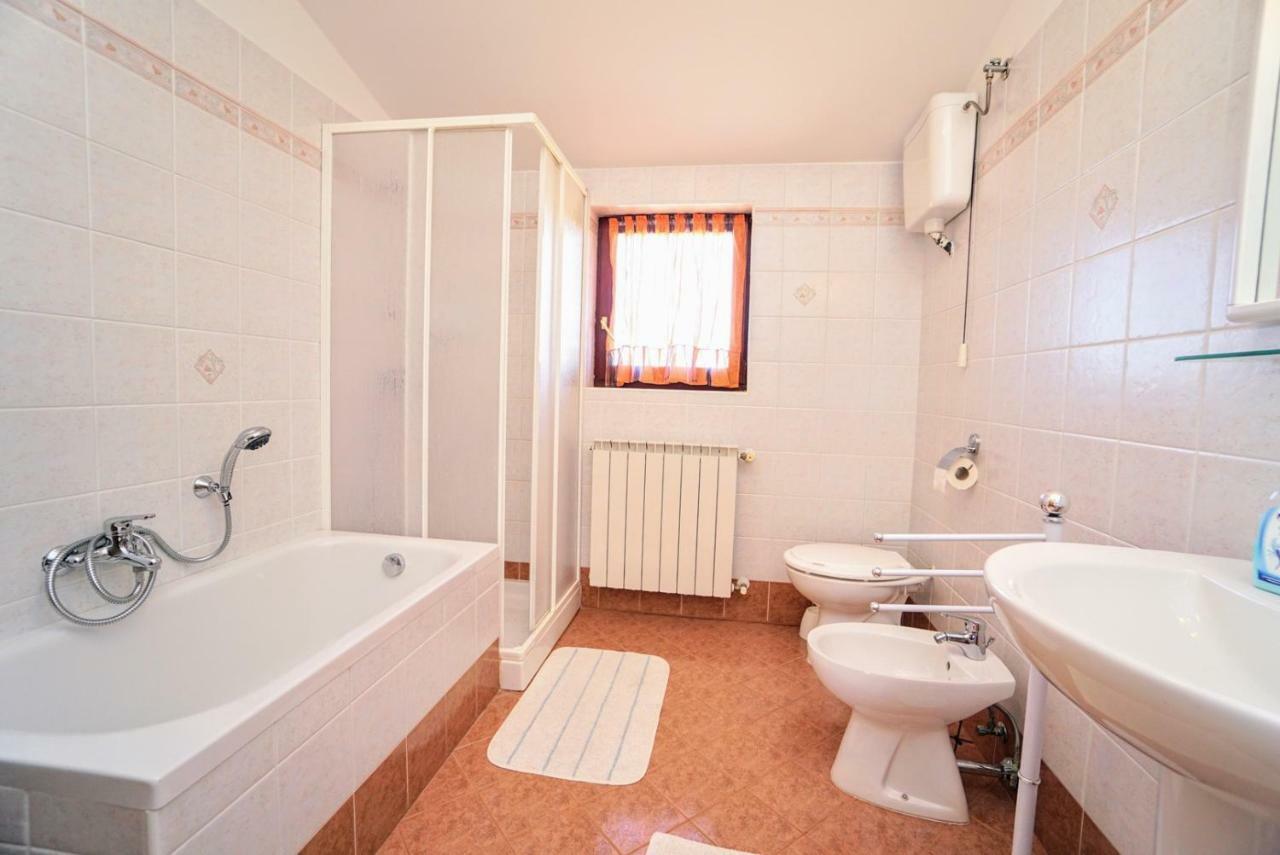 Apartment Daniela Савудрія Екстер'єр фото