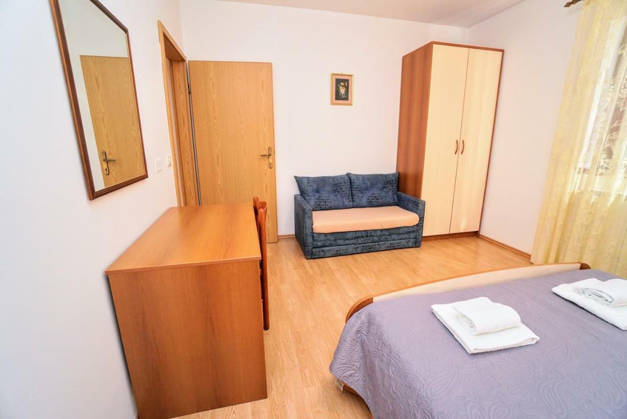 Apartment Daniela Савудрія Екстер'єр фото